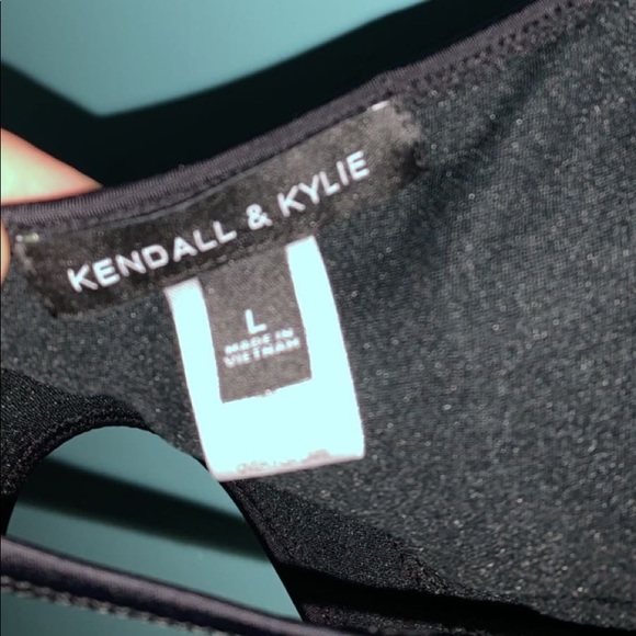 Women's black bikini top |Kendall&Kylie| - Picture 2 of 3